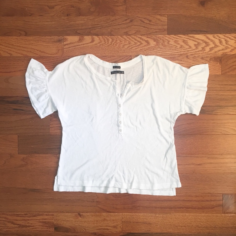 Ruffle sleeve henley